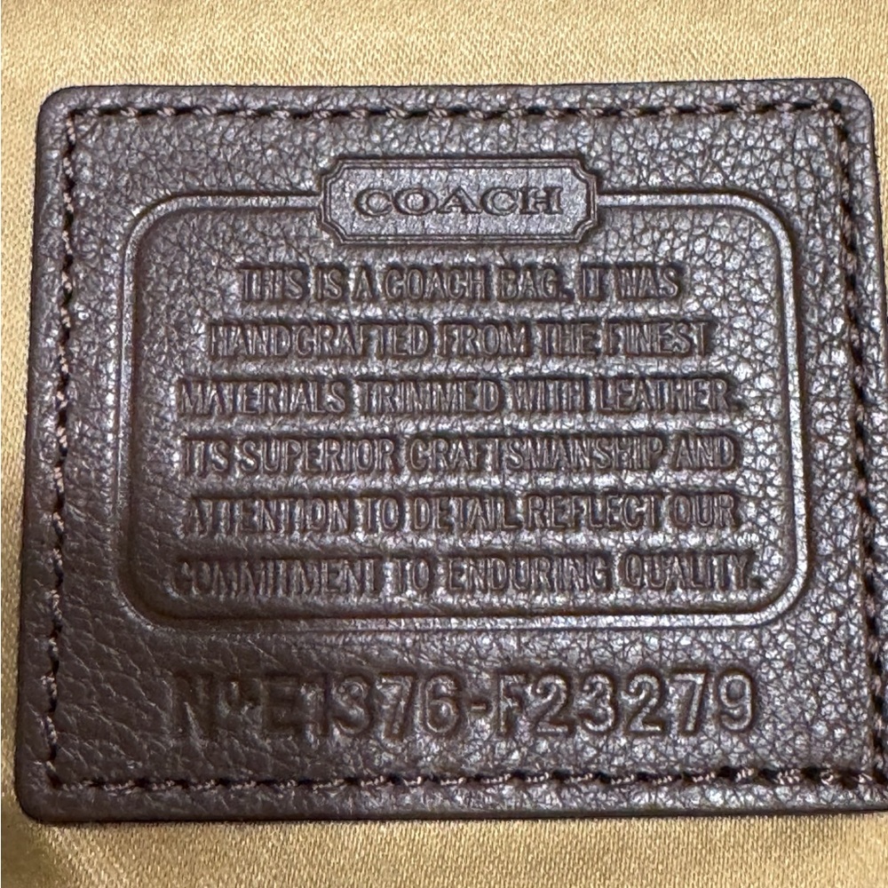 Coach Park Signature Hobo — 2013 - Picture 10 of 10